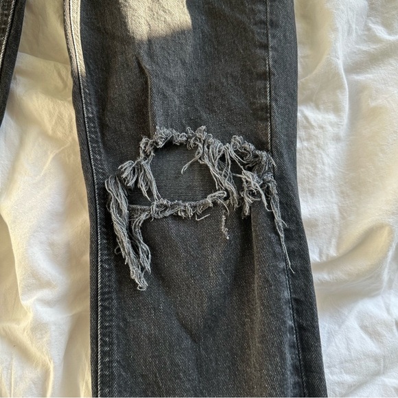 Zara ripped black jeans size 6 - Picture 9 of 10